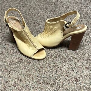 Frye Cream leather Women's Heeled Sandals